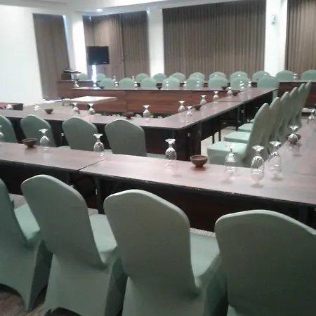 Opi Indah Hotel-2